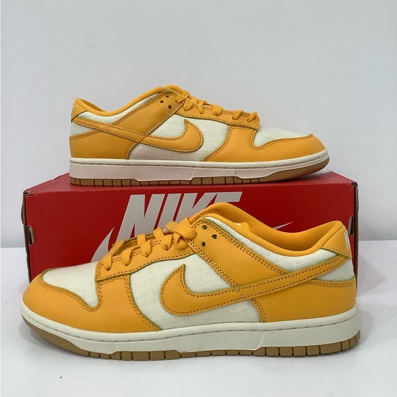 wmns dunk low sail university gold
